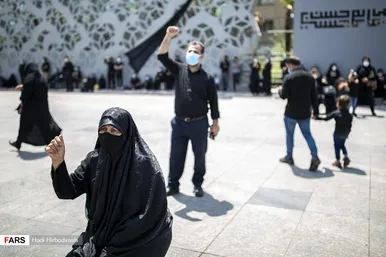 عزاداری و نماز ظهر عاشورا میدان امام حسین(ع) تهران