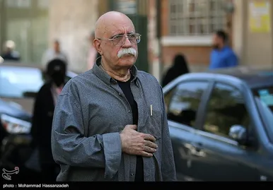 عکس‌هایی از تشییع پیکر رضا داودنژاد