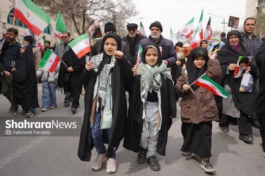 گزارش تصویری | راهپیمایی روز قدس ۱۴۰۴ در مشهد - ۵