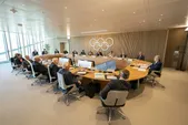 هشدار مقامات IOC به افغانستان | محدودیت‌ها علیه زنان و تهدید به تعلیق