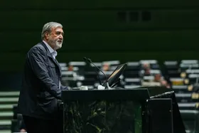 رئیس کمیسیون امنیت ملی: ایران تمامی پایگاه&zwnj;های آمریکا در منطقه را هدف مشروع می&zwnj;داند |  مردم در صورت لزوم برای حضور در جنگ ثبت&zwnj;نام می&zwnj;کنند