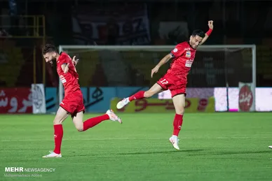 قهرمانی پرسپولیس در لیگ بیستم
