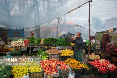 ایران زیباست | بازار محلی سیاهکل