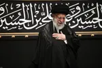 مراسم شب عاشورا در حسینیه امام خمینی(ره) با حضور رهبر معظم انقلاب+تصاویر