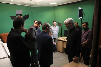حضور شهردار مشهد در روزنامه شهرآرا به مناسبت روز خبرنگار