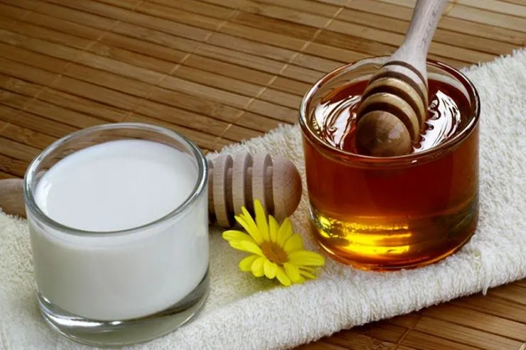 خواص فوق العاده ترکیب شیر و عسل که از آن‌ها بی‌خبرید