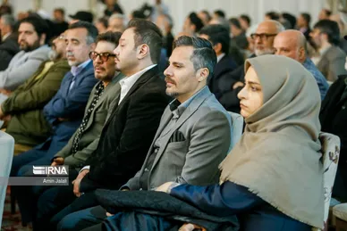 عکس‌هایی از افطاری رئیس جمهور با بازیگران