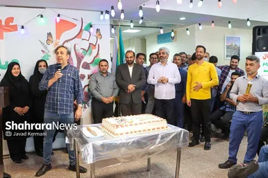 جشن صمیمانه به مناسبت چهاردهمین سالگرد تاسیس روزنامه شهرآرا