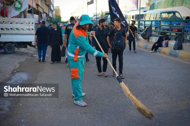 عکس | خدمت رسانی پاکبانان مشهدی به زائران اربعین در نجف اشرف
