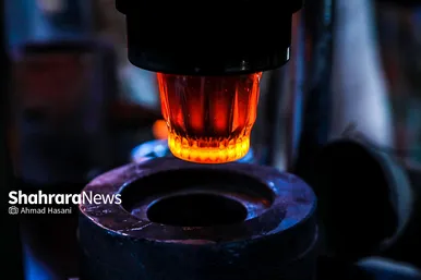کارگاه شیشه گری سنتی