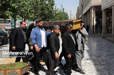 مراسم تشییع حاج فضل‌الله برهانی در حرم مطهر رضوی