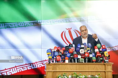 عکس‌هایی از روز اول ثبت نام انتخابات ریاست جمهوری ۱۴۰۳ (۱۰ خرداد ۱۴۰۳)