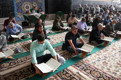 ترتیل خوانی قرآن کریم در مسجد گوهرشاد حرم مطهر رضوی