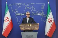 نشست خبری سخنگوی وزارت امور خارجه | بقایی: مذاکره و تهدید را هم‌زمان نپذیرفتیم