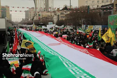 گزارش تصویری حضور باشکوه مردم مشهد در راهپیمایی ۲۲ بهمن
