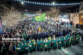 گلباران حرم مطهر رضوی در شب میلاد جوادالائمه (ع)