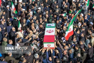 گزارش تصویری | تشییع پیکر شهید «علی لاریجانی» و «مرتضی لاریجانی» - قم