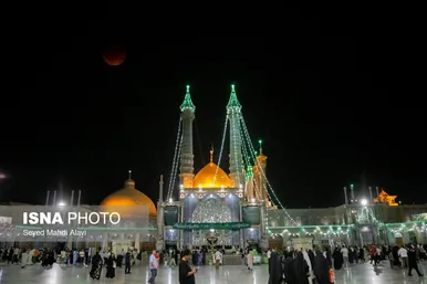 گزارش تصویری | ماه گرفتگی قرن - ایران