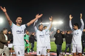 برد شیرین گل گهر در اراک
