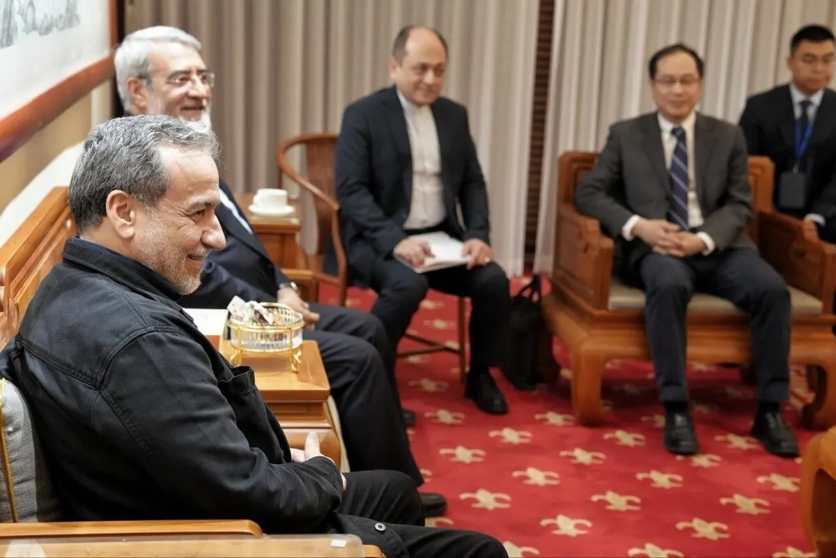 وزیر امور خارجه: چین معتقد است وضعیت بین‌المللی ایران نسبت به قبل از جنگ ارتقا یافته است