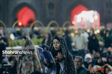 گزارش تصویری | مراسم احیای دومین شب قدر در حرم مطهر امام رضا (ع)
