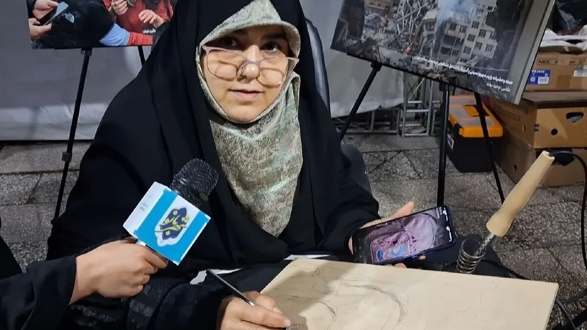 ویدئو| حضور اثرگذار بانوان هنرمند در غرفه‌های پشتیبانی اجتماعات شبانه مردمی