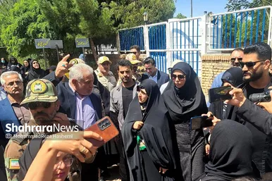 گزارش تصویری | زهرا بهروز آذر، نماینده رئیس جمهور به دوغارون رفت