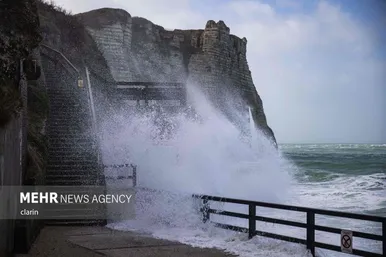 عکس‌هایی از طوفان یونیس در اروپا