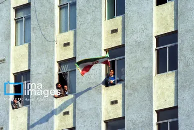 ۸ آذر ۱۳۷۶ روزی که ایران خندید