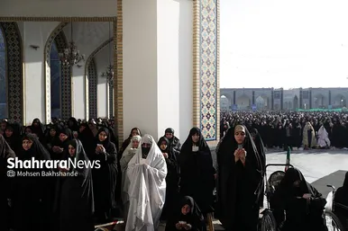 گزارش تصویری | اقامه نماز عید فطر در حرم مطهر امام رضا (ع)