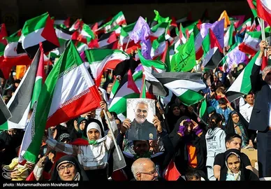 عکس | محفل امام‌حسنی‌ها در ورزشگاه آزادی