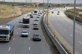 ثبت ۲۷ درصدی ورود خودروهای غیربومی به خراسان رضوی