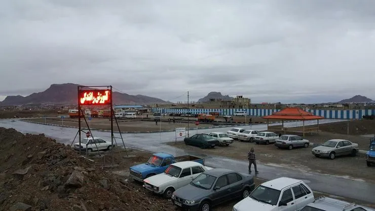 شهروند خبرنگار/ بیمه و حقوق در آموزشگاه های رانندگی