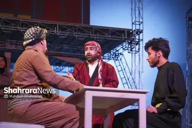 گزارش تصویری | نمایش «کاف، مثل کردستان»