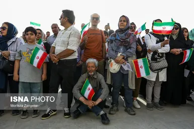گزارش تصویری | اجرای ارکستر سمفونیک تهران در میدان آزادی