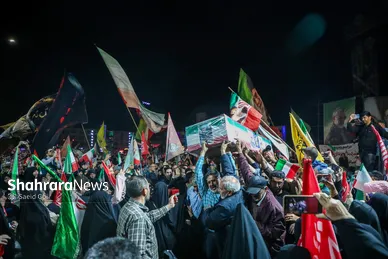 گزارش تصویری | وداع با پیکر سردار شهید حسین ظریفی در دویست‌ودهمین شب اجتماع مشهدی‌ها