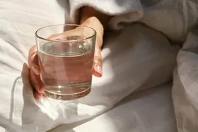 علت تشنه شدن بعد از خواب چیست؟