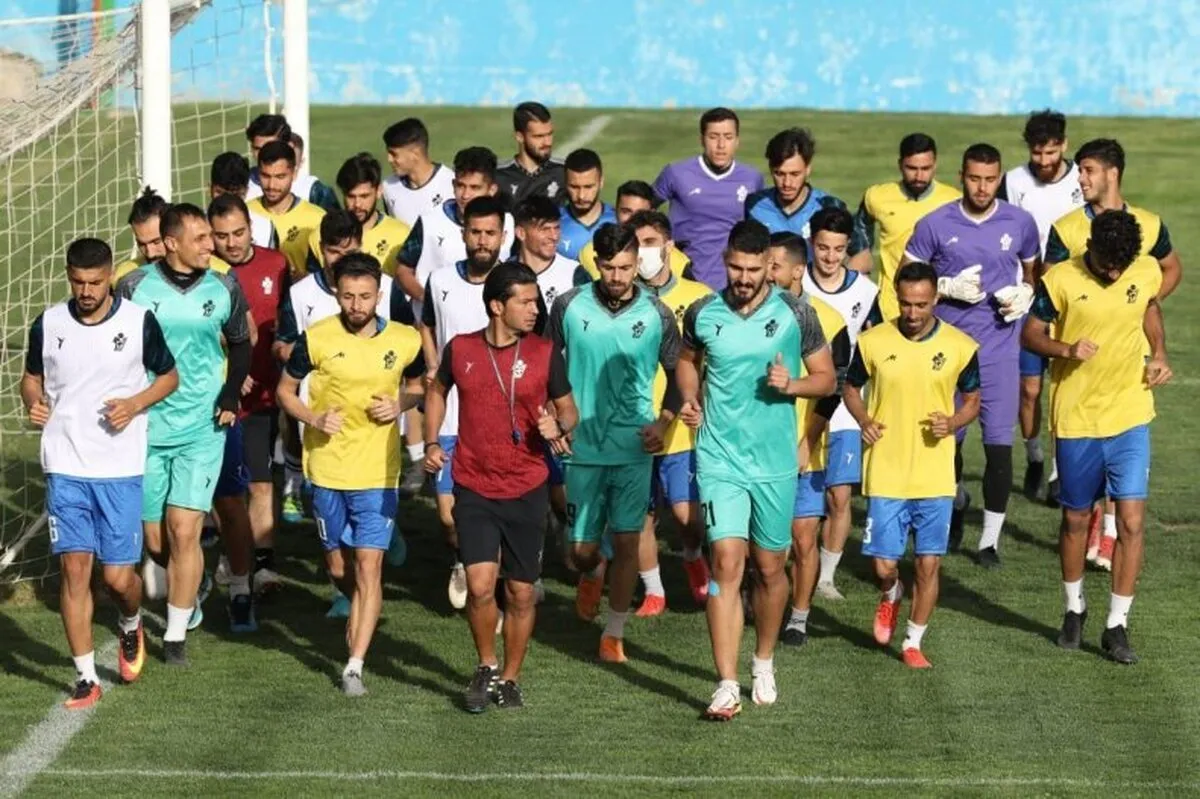 تکلیف سرمربی پیکان فردا مشخص خواهد شد