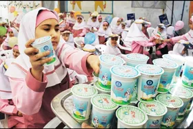 آموزش و پرورش درباره برخی شایعات مسمومیت دانش&zwnj;آموزان با خوردن شیر مدارس واکنش نشان داد