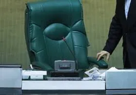 بگومگوهای توئیتری بر سر انتخاب رئیس مجلس یازدهم