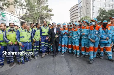 گزارش تصویری | آیین اذن خدمت با حضور نیرو‌های خدمات شهری مشهد (۱۰ اردیبهشت ۱۴۰۴)