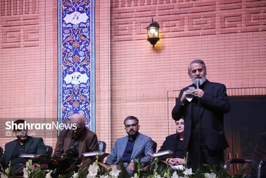 گزارش تصویری | محفل قرآنی «اربعین رهبر شهید» در میدان شهدای مشهد