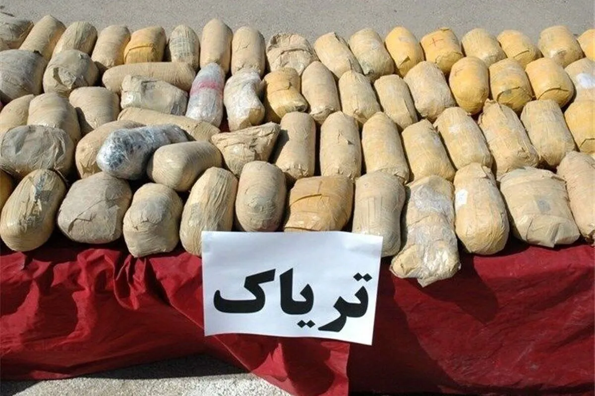 کشف ۱۶۳ کیلوگرم تریاک در اتوبوس کرمان-زاهدان