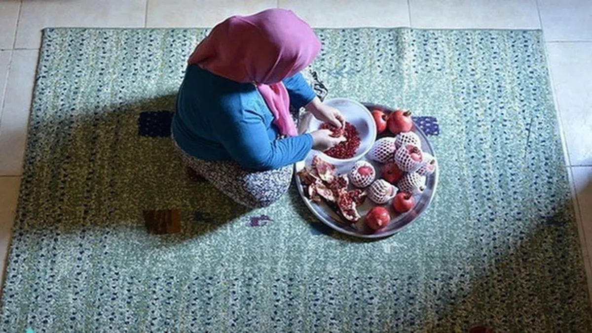 آیات قرآن؛ اکسیر آرامش زن در طوفان‌های زندگی