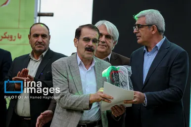 گزارش تصویری | دوازدهمین جشنواره سیب مراغه