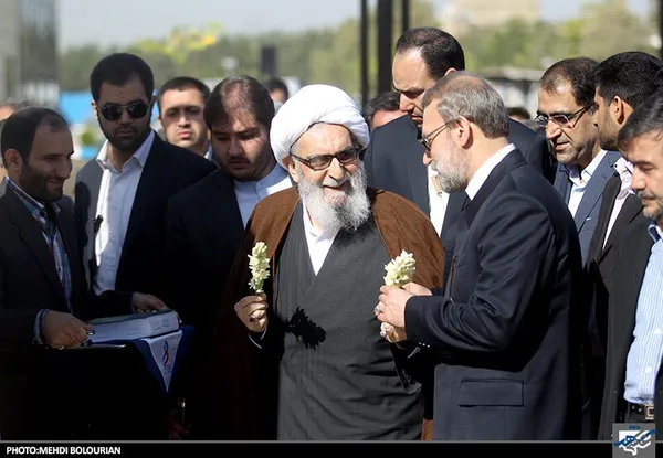 شهید علی لاریجانی در آینه اخبار شهرآرانیوز + عکس