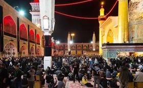 ویدئو| حال و هوای زائران اربعین در حرم امیرالمومنین(ع)