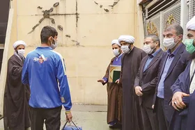 آزادی بیش از ۴۰۰ زندانی در یک طرح &laquo;مسجدمحور&raquo; | مهربانی به&zwnj;وقت &laquo;نذر هشتم&raquo;