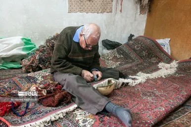 رفوگری و پرداخت قالی هنری فراموش شده