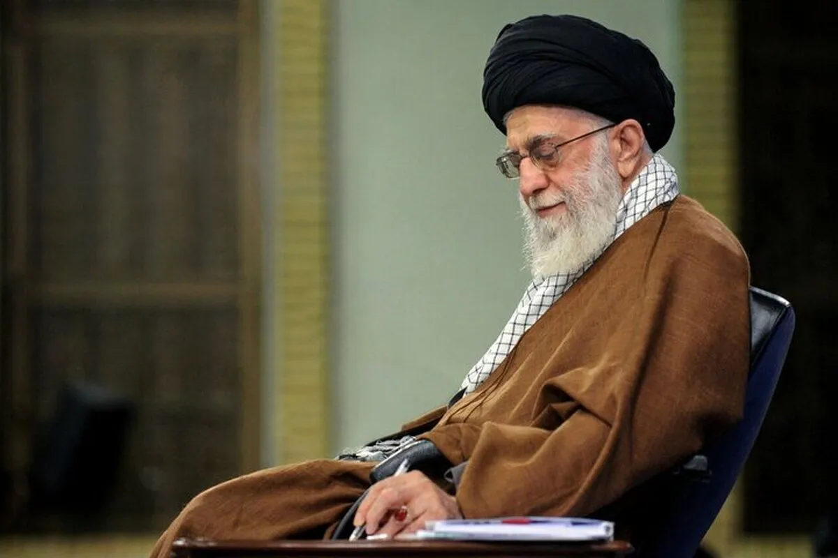 پیام رهبر انقلاب در پی قهرمانی تیم ملی کشتی فرنگی ایران در جهان | به ورزشکار و مربّی و مدیر، آفرین می‌گویم